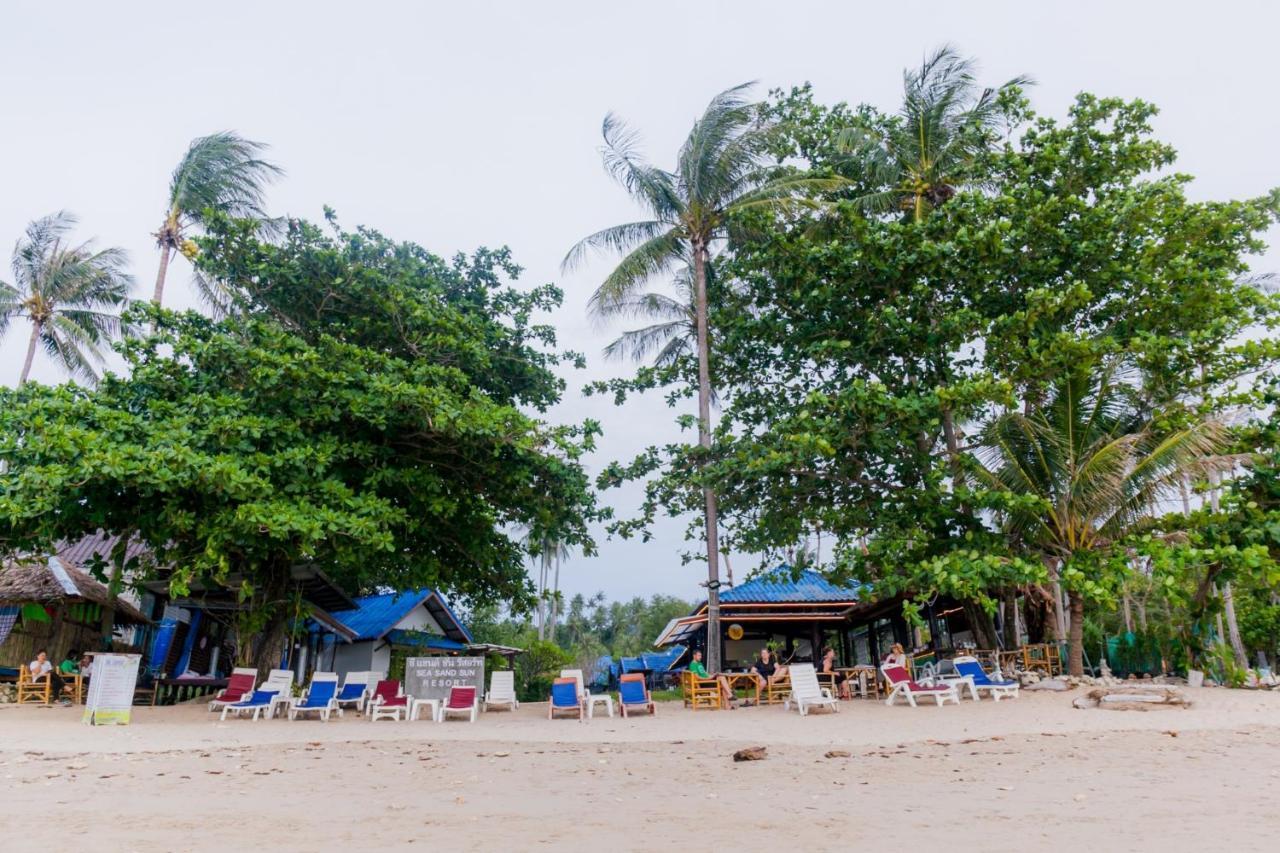 シー サンド サン ホテル Ko Lanta エクステリア 写真